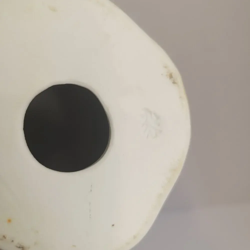 Vintage Japanese Arita Porcelain Owl Figurine – Hand Painted – Leaf Kiln Mark 7
